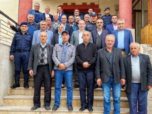 Jandarma Ekipleri Muhtarlarla Bir Araya Geldi