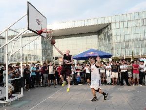 Sokak Basketbolu Nefes Kesti