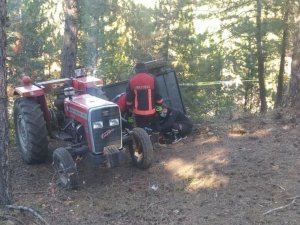 Husumetlisini Öldürüp Kaza Süsü Verdi, Sonra Da Acılı Ailesini Teselli Etti
