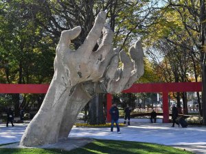 Ankara’nın Simge Mekanlarından Abdi İ̇pekçi Parkı Yenilendi