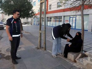 Yenimahalle’de Zabıta Dilencilere Göz Açtırmadı