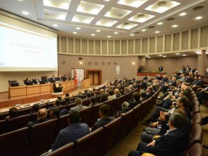 Başkan Burkay: "Togg, Otomotiv Endüstrimizin Geleceğine Yön Verecek"