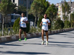 İ̇scehisar’da Büyük Taarruz 100. Yıl Koşusu Düzenlendi