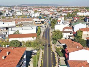 Büyükşehir O Caddeyi Yeni Yüzüne Kavuşturdu