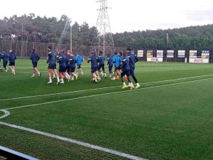 Fenerbahçe, Rennes Maçı Hazırlıklarını Tamamladı