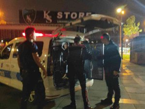 ’Ne Bakıyorsun’ Kavgasında 6 Kişi Gözaltına Alındı
