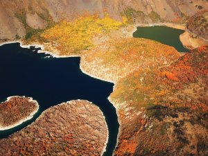 Nemrut Krater Gölü’nde Sonbahar Güzelliği