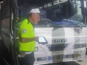 Minibüs Tavanında Yolculuğa 9 Bin 517 Lira Para Cezası