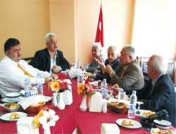 Siyasette özlenen tablo