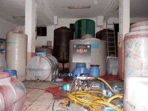 Tekirdağ’da Sirke Fabrikasında 300 Ton Sahte Şarap Ele Geçirildi