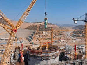 Akkuyu Ngs’de 1’nci Ünitenin Basınç Kompansatörü Kurulumu Tamamlandı