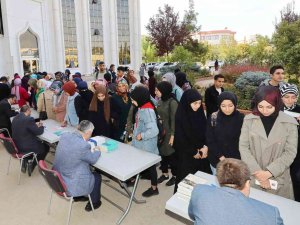 Gaün’de Kitap İmza Şöleni
