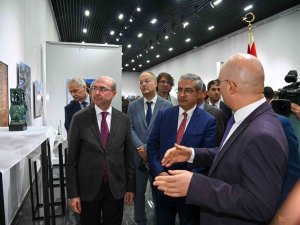 Büyük Selçuklu Mirası Fotoğraf Ve Çini Eserleri Sergisi Özbekistan’da Açıldı