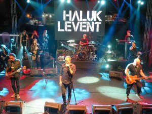 Adana’da 29 Ekim Cumhuriyet Bayramı Kutlamaları Devam Ediyor