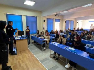 Şaphane’de Kadına Yönelik Şiddetin Önlenmesine İlişkin Eğitim