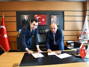 Altınova Belediyesi Personeline 18 Bin 200 Lira Maaş Promosyonu