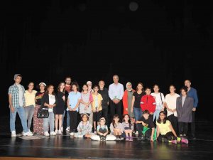 Sokak Çocuklarının Yaşamları Tiyatroya Aktarılacak