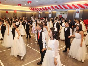 Gkv’de Cumhuriyet Balosu