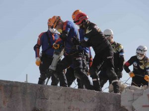 Afad’dan İ̇zmir’de Bin 200 Kişilik Dev Tatbikat