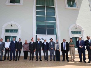 Bakan Çavuşoğlu, Benin’de