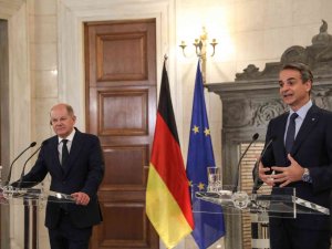 Almanya Başbakanı Scholz’dan Yunanistan’a Destek