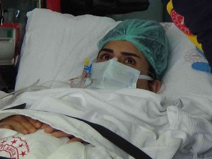Kuzeni Tarafından Silahla Vurulan Hemşire Bir Böbreğini Kaybetti