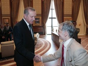 Cumhurbaşkanı Erdoğan, Kırım Tatarları Onursal Lideri Kırımoğlu’nu Kabul Etti