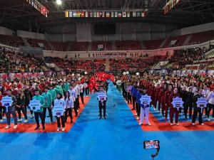 Dünya Ümit Genç U21 Karate Şampiyonası’nın Açılış Seremonisi Yapıldı