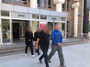 Fetö Şüphelileri Yurt Dışına Kaçarken Yakalandı