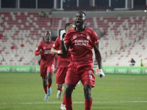Sivasspor’da Yatabare Gol Sayısını 4’e Çıkardı