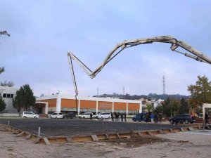Alikahya’ya Spor Salonu İnşa Edilecek