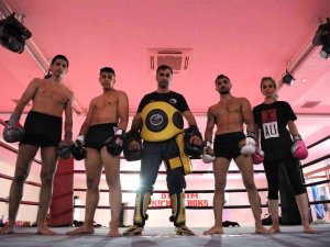 Tunceli’nin Demir Yumruklarından Türkiye Ve Avrupa’daki Madalyalara Ambargo