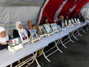 Evlat Hasreti Bin 152 Gündür Devam Ediyor