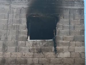Yanan Evde Hayatını Kaybetti