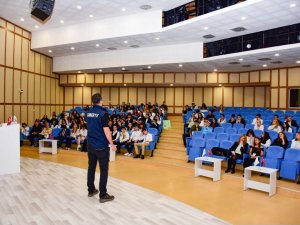 Isparta’da “Siberay” Projesi Çerçevesinde 500 Kişi Bilgilendirildi