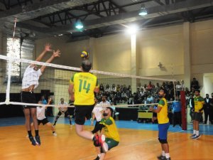 Cizre’de Kurumlar Arası Voleybol Turnuvası Sona Erdi