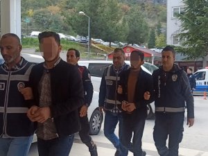 Amasya Polisinden Telefon Dolandırıcılarının ‘Beyin Takımı’na Operasyon: 5 Tutuklama