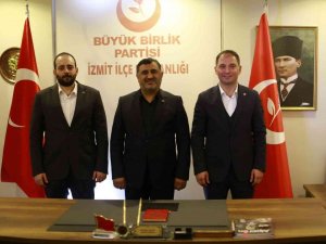 İ̇smail Parlak Resmen Bbp’ye Geçti