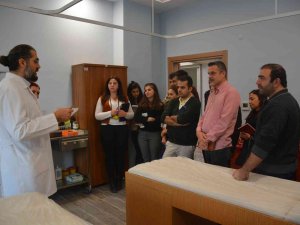 İ̇htisaslaşma Alanında Tecrübe Ve İş Birliği