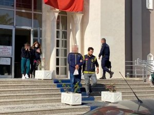 Üniversite Öğrencilerini Fuhşa Sürükleyen 2 Kişi Tutuklandı
