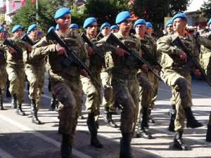 Isparta’da Cumhuriyet Bayramı Coşkusu