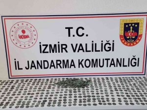 İ̇zmir’de Jandarmadan Tarihi Eser Kaçakçılarına Operasyon