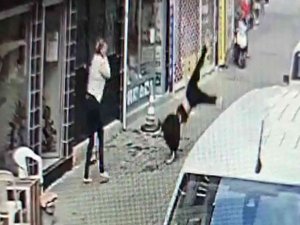 Selfie Sonu Oldu, Metrelerce Yükseklikten Düşen Genç Kız Kurtarılamadı