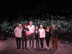 Mezitli’de Cumhuriyet Coşkusu Pinhani İle Yaşandı