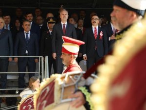 İ̇negöl’de Cumhuriyetin 99 Yılı Coşkuyla Kutlandı