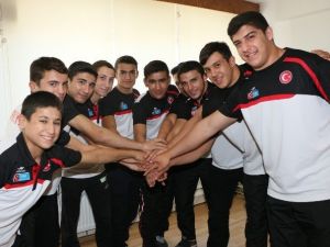 Avrupa Yıldızlar Güreş Şampiyonası Yarın Başlıyor