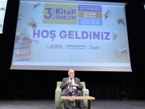 Prof. Dr. İ̇lber Ortaylı, Cumhuriyet’in İlk Yüzyılını Gençlere Anlattı