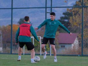 Bursaspor Son Antrenmanını Erzincan’da Yaptı