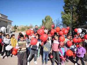 Şehit Aileleri, Çocukları Sevindirdi