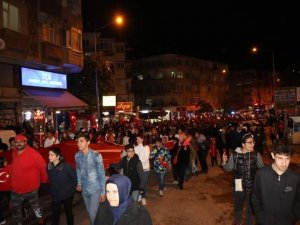 Çınarcık’ta Fener Alayı Yürüyüşü Yapıldı